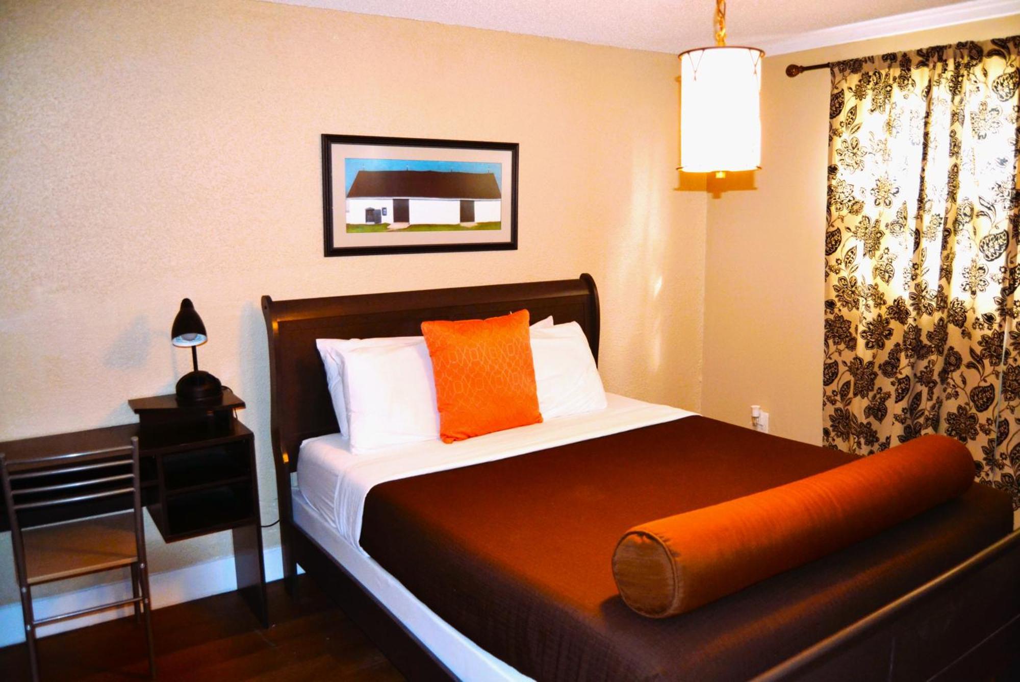 Urban Oasis Apartment Grand Forks Bagian luar foto