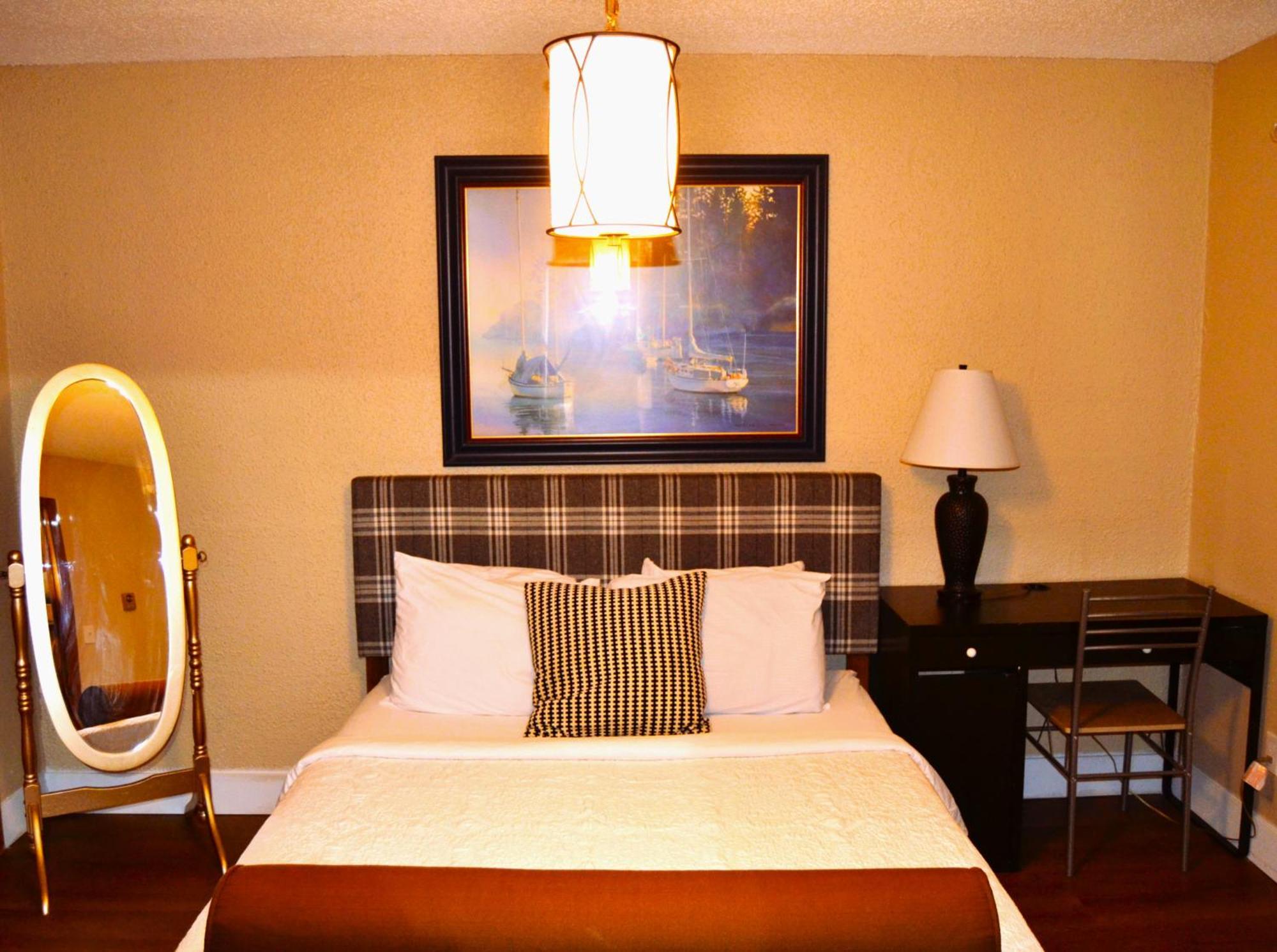 Urban Oasis Apartment Grand Forks Bagian luar foto